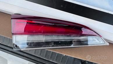 Fanale led sinistra  post. int. skoda kamik 2021
