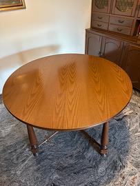 Tavolo in legno