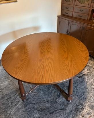 Tavolo in legno