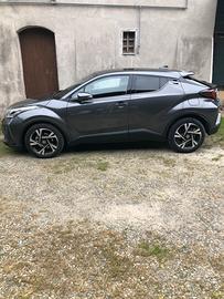 Toyota chr 1.8 hybrid