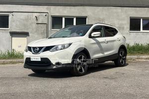 NISSAN Qashqai 1.2 DIG-T N-Connecta
