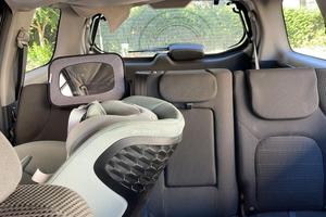 Nissan pathfinder r51