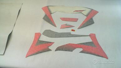 DECALCO SERIE FRONTALE RSV 1000 APRILIA AP8177424