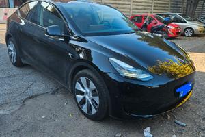 Tesla Model Y RWD