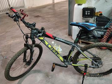 bicicletta montanbike