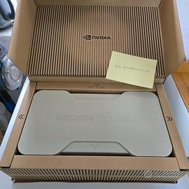 NVIDIA GeForce RTX 5080 FE Founders Edition