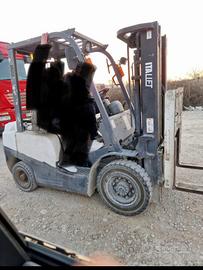 Carrello elevatore mitsubishi 25 ql
