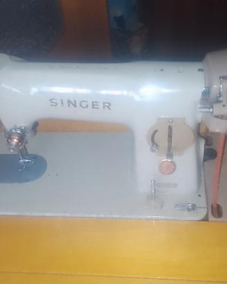 MACCHINA DA CUCIRE SINGER 191 M