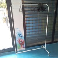 Appendiabiti Ikea con stampelle