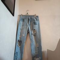 Jeans strappati Terranova