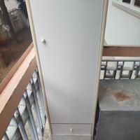 mobiletto con ante 