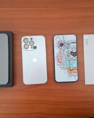 Iphone 13 pro 256gb+Cover Kenzo