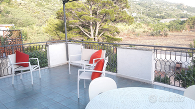 Appartamento vicino al mare con terrazzo