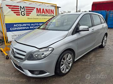 Ricambi Mercedes B180 2014