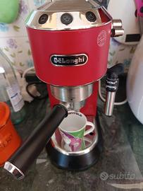 macchina per caffè e cappuccino 
