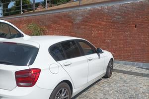 auto BMW serie uno 