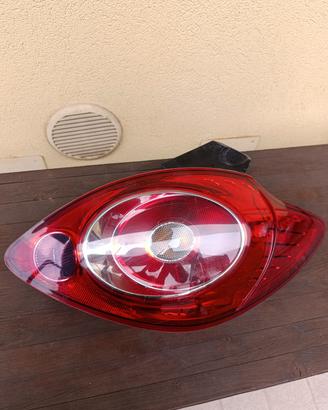 FARO POSTERIORE DESTRO FORD KA 