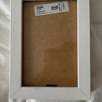 Cornice bianca IKEA