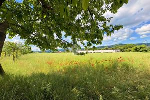 TER. RESIDENZIALE A GUALDO TADINO