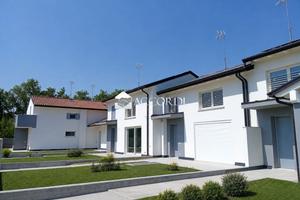 Rif.MM3337- bifamiliare susegana