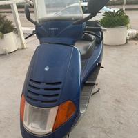 Piaggio Hexagon 125 - 2001