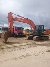 Escavatore Hitachi 240