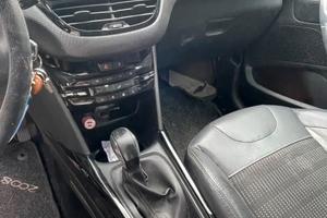 Peugeot 2008 1.2 GPL Puretech 82cv Ses Allure