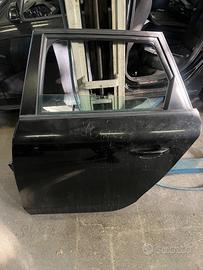 Portiera posteriore sinistra Audi A4 B8 anno 2014