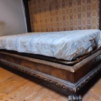 divano antico ottomana o tomana 