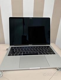 MacBook 2017 13 pollici touchbar Apple