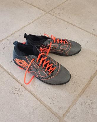 Scarpe da calcio taglia 38 marca Lotto