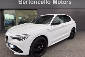 ALFA ROMEO Stelvio 2.2 210CV AT8 Q4 VELOCE GARAN