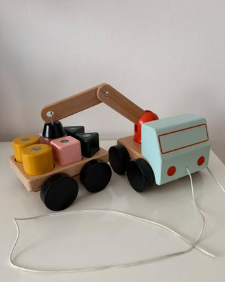 Camioncino gru in legno