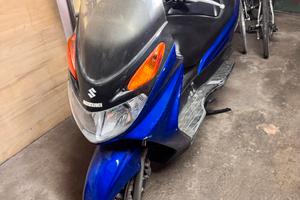 Suzuki burgman 150