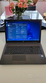 Portatile Hp 250g7 i5 16gb ram 512gb ssd 