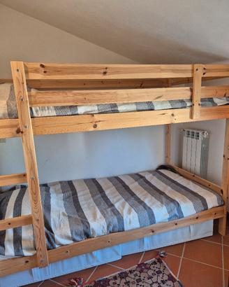 Letto a castello IKEA Mydal + materassi come nuovo