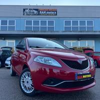 Lancia Ypsilon 1.2 69 CV 5 porte Platinum NEOPATEN