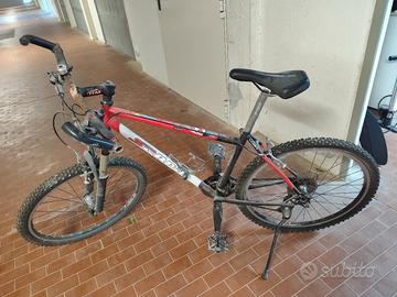 Bicicletta ibrida MTB Scapin