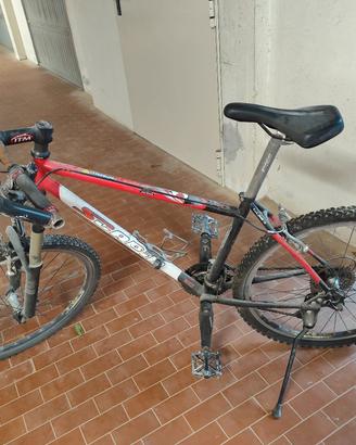 Bicicletta ibrida MTB Scapin