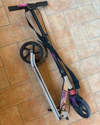 Monopattino Oxelo MID 9 Decathlon – buono stato.