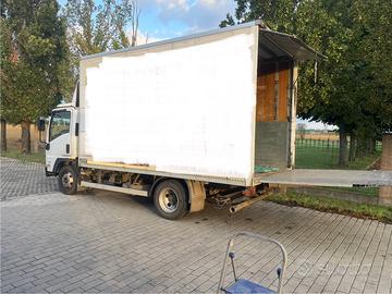 Isuzu npr 75 q.li cassonato sponda idraulica