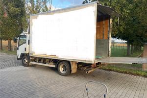 Isuzu npr 75 q.li cassonato sponda idraulica