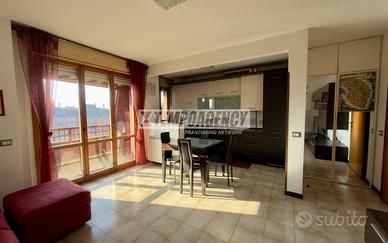 AMPIO BILOCALE ULTIMO PIANO CON BOX