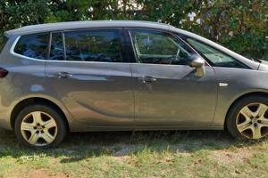 Opel Zafira Tourer