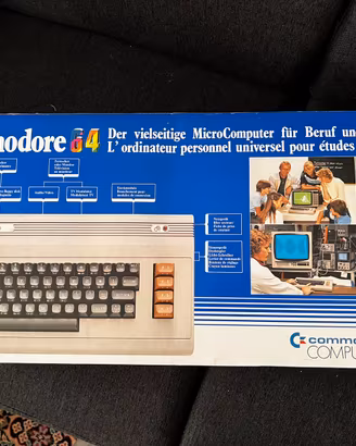 COMMODORE 64 con registratore
