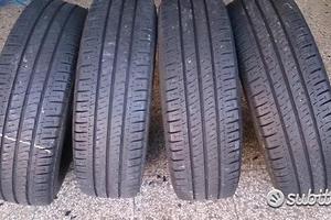225 70 15c Michelin usate
