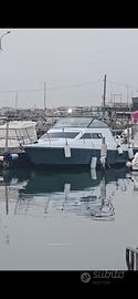 barca con due motori turbo diesel