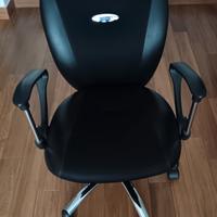 Sedia da scrivania con rotelle 