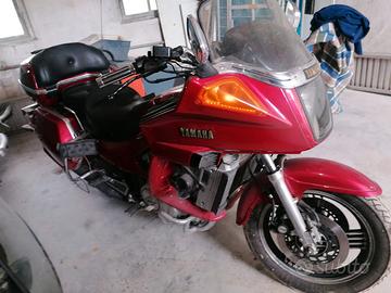 YAMAHA XVZ1.2 FUNZIONANTE DEMOLITA PER RICAMBI