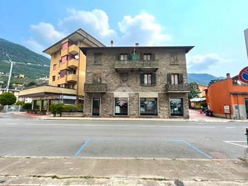 NEGOZIO A SONDRIO